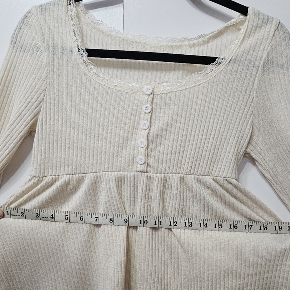 ROMWE Cream long sleeve Blouse Size M Woman's - Picture 7 of 13
